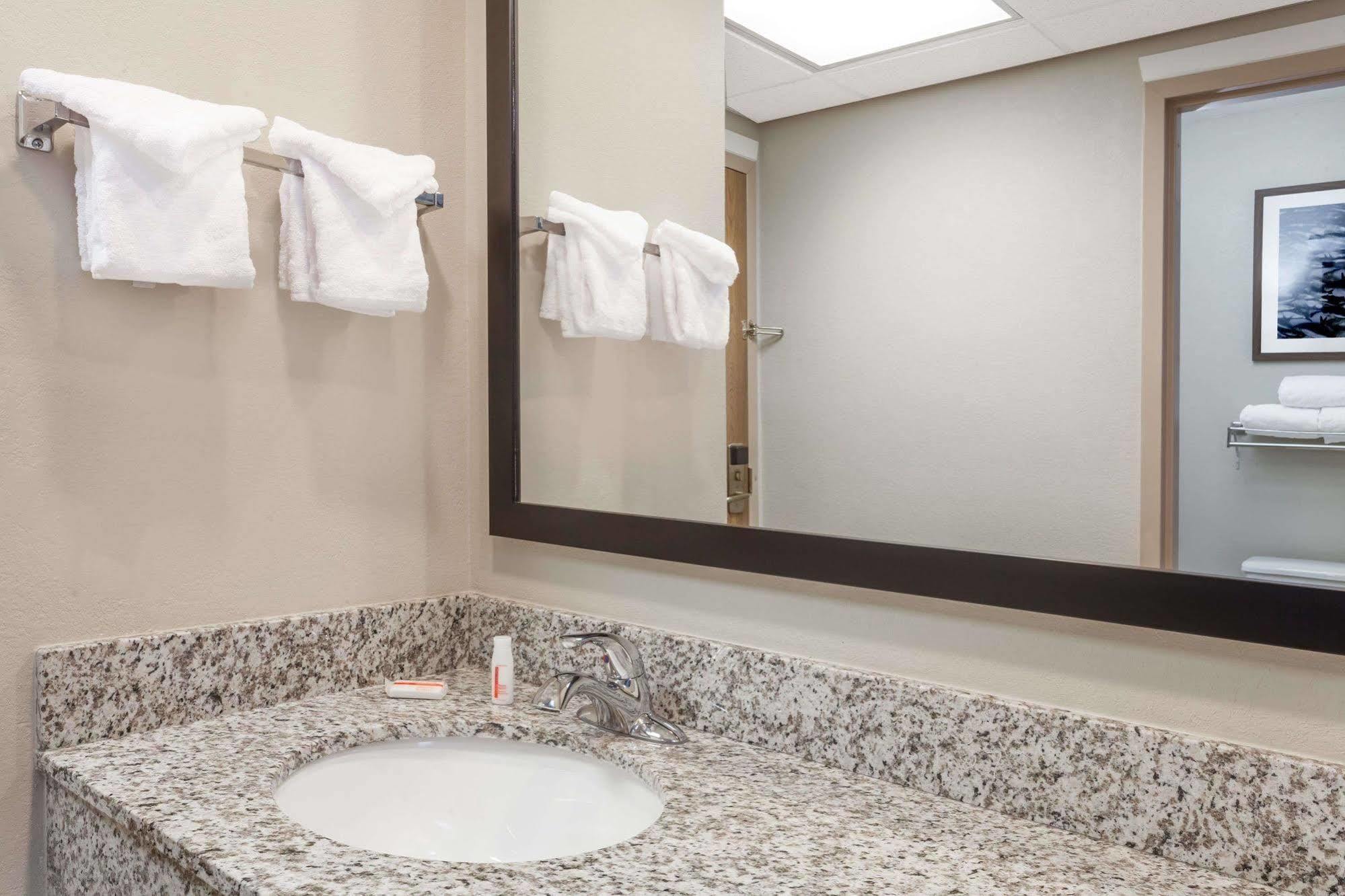 Days Inn Springfield South מראה חיצוני תמונה